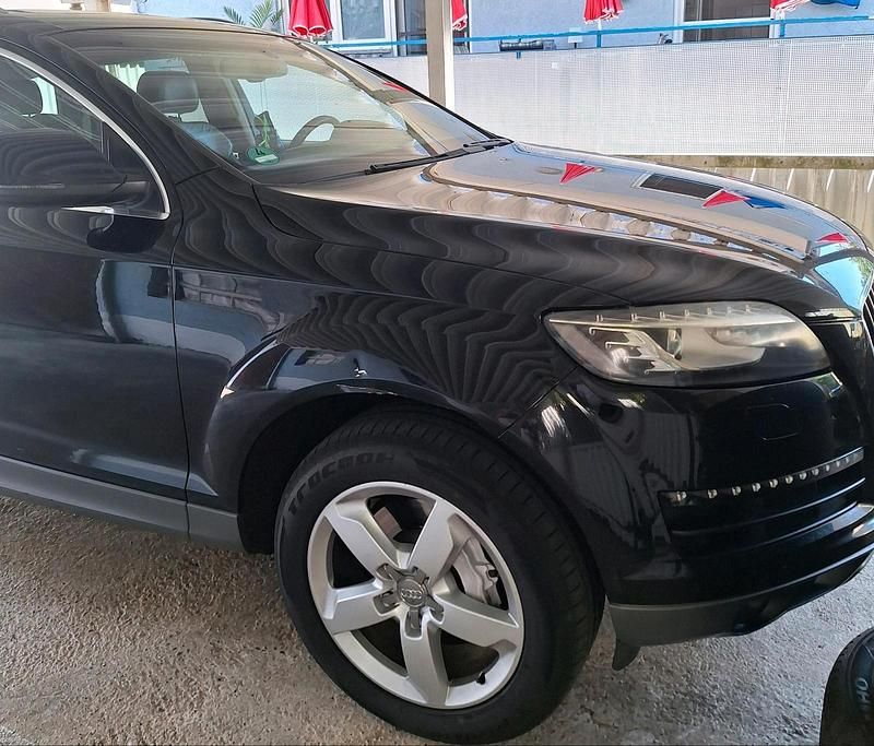 Gebraucht Audi Q7 Ambiente 245 PS (180 kW) 2011 Schwarz SUV