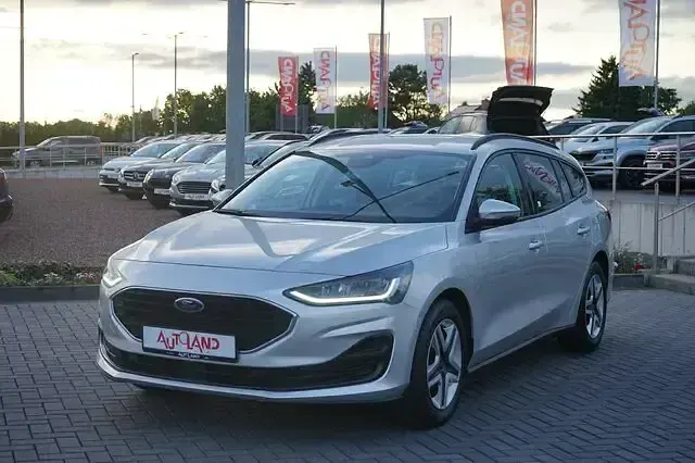 Usata Ford Focus Cool & Connect 125 CV (91 kW) 2022 Argento Berlina