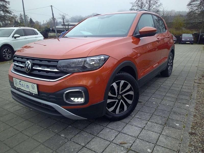 Gebraucht VW T-Cross Active 110 PS (80 kW) 2021 Energetic orange metallic SUV
