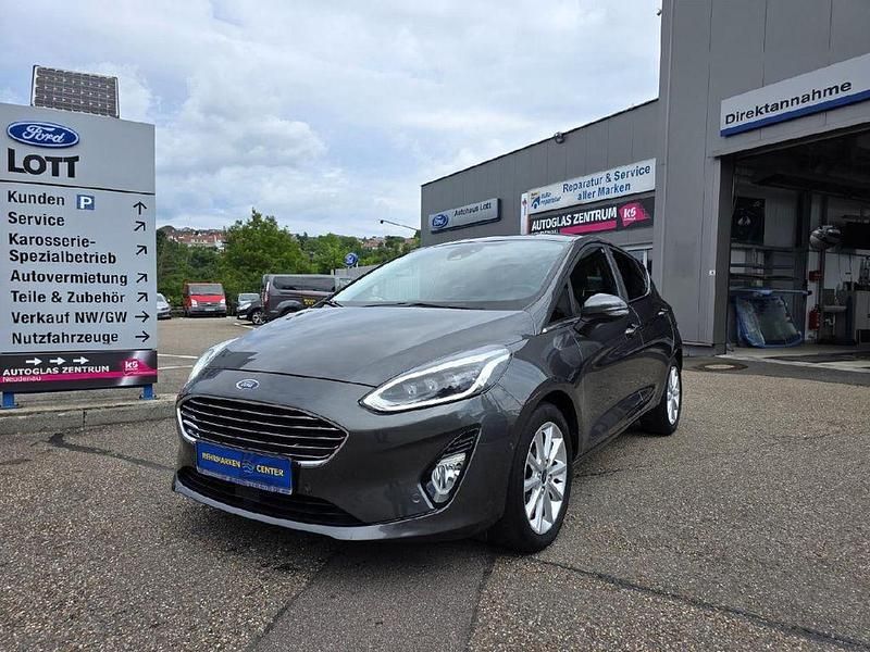 Grau Gebraucht 2020 Ford Fiesta Titanium X Kleinwagen | 14.490 € (Fairer Preis) - Bild 1/4