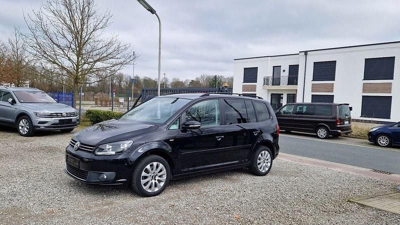 Gebraucht VW Touran Match 105 PS (77 kW) 2013 Schwarz Van / Kleinbus
