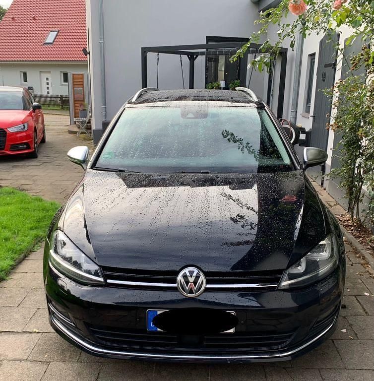 Gebraucht VW Golf VII Highline 140 PS (102 kW) 2014 Schwarz Kombi