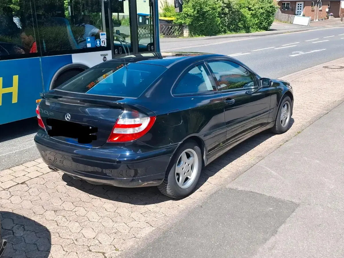 Gebraucht Mercedes C200 122 PS (89 kW) 2006 Coupé