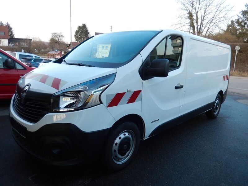 Weiß Gebraucht 2016 Renault Trafic Van | 15.999 € (Teuer) - Bild 1/4