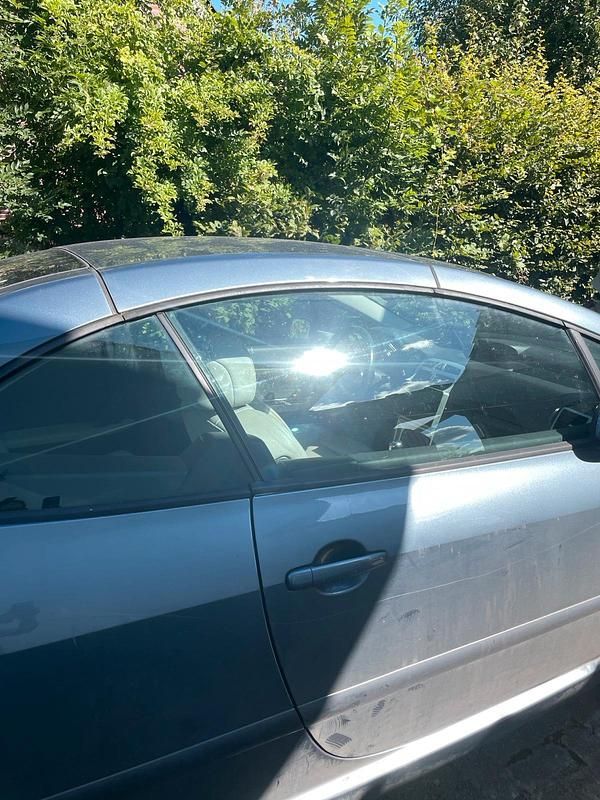 Gebraucht Peugeot 307 CC 122 PS (89 kW) 2003 Silber Cabrio