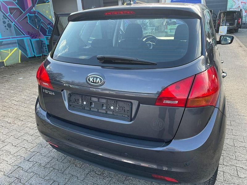 Gebraucht Kia Venga Edition 7 125 PS (91 kW) 2012 Grau Kleinwagen
