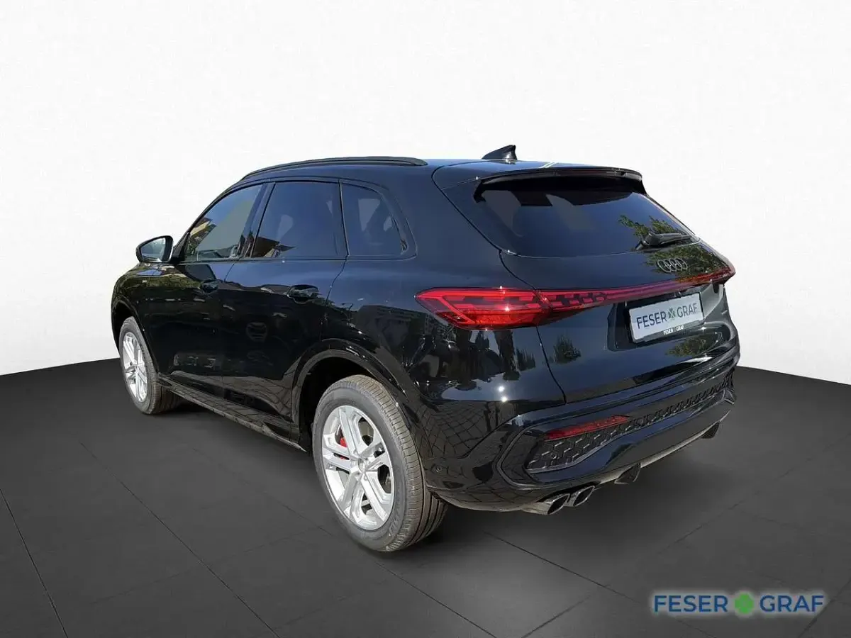 Neu Audi Q5 S-Line 299 PS (219 kW) 2026 Mythosschwarz metallic SUV