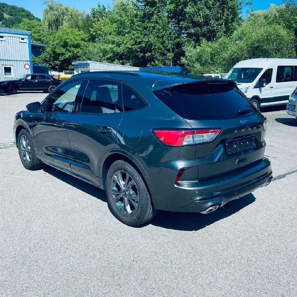 Gebraucht Ford Kuga ST-Line 150 PS (110 kW) 2022 Magneticgrau (metallic) SUV