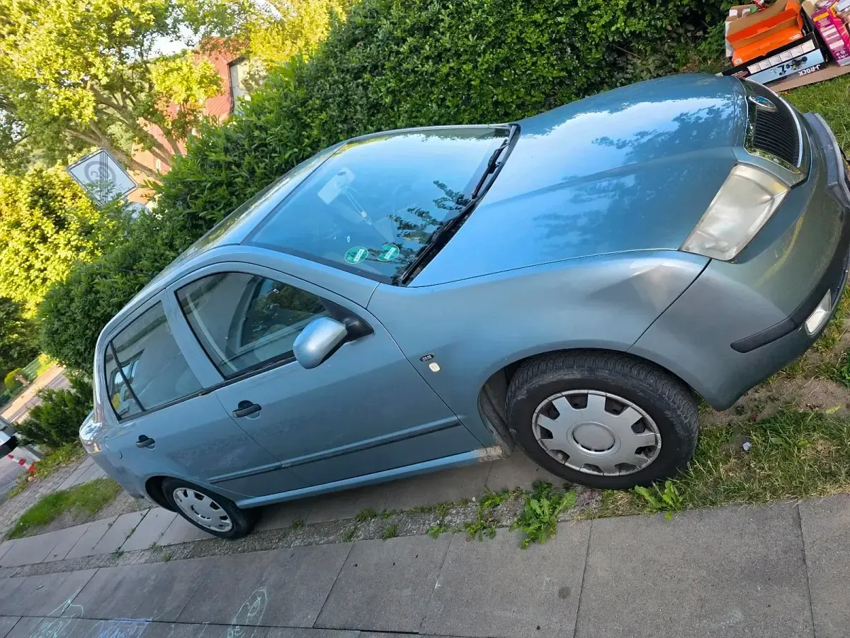 Gebraucht Skoda Fabia 75 PS (55 kW) 2001 Blau Limousine
