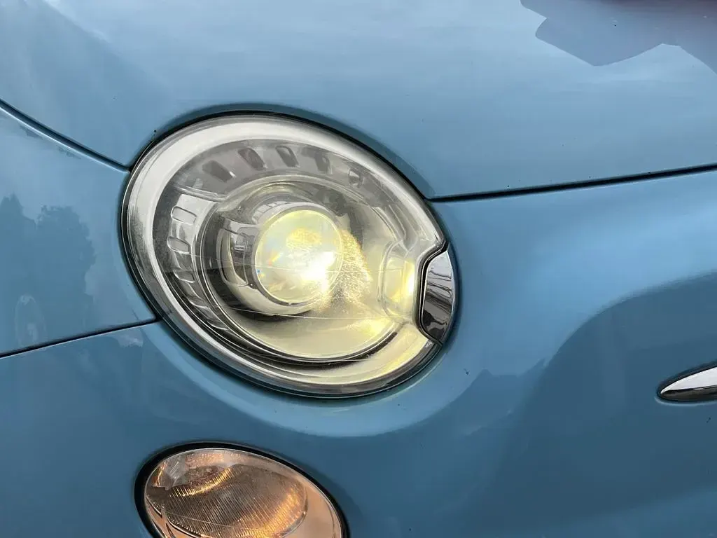 Gebraucht Fiat 500 69 PS (50 kW) 2011 Blau Kleinwagen