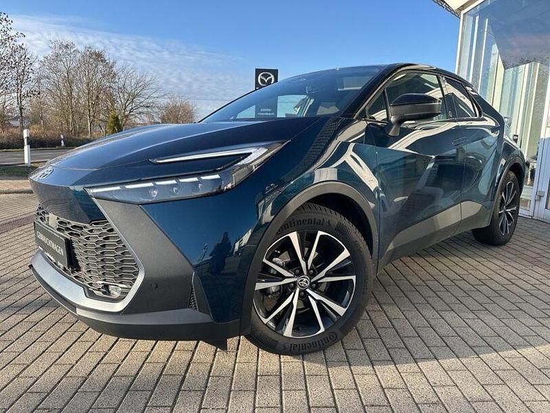Gebraucht Toyota C-HR 197 PS (144 kW) 2024 Blau SUV