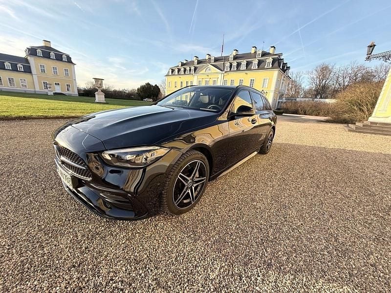 Gebraucht Mercedes C300e AMG line 313 PS (230 kW) 2024 Schwarz Kombi