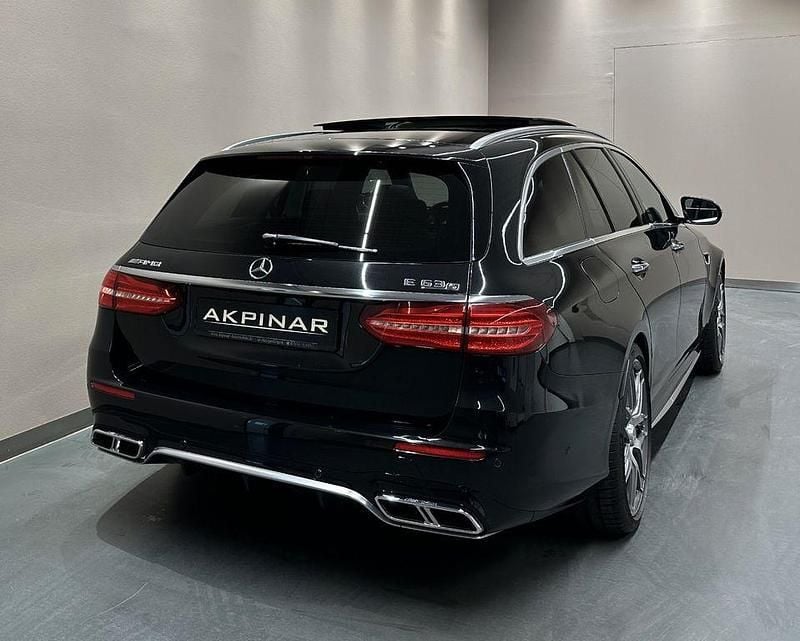 Gebraucht Mercedes E63S AMG AMG 612 PS (450 kW) 2018 Schwarz Limousine
