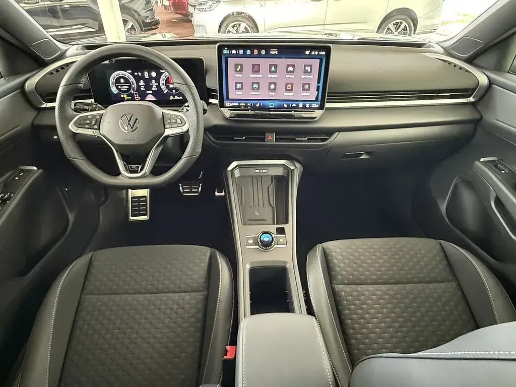Neu VW T-Roc R-line 150 PS (110 kW) 2026 Grau SUV