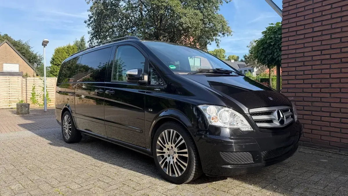 Gebraucht Mercedes Viano 224 PS (164 kW) 2014 Schwarz Van / Kleinbus