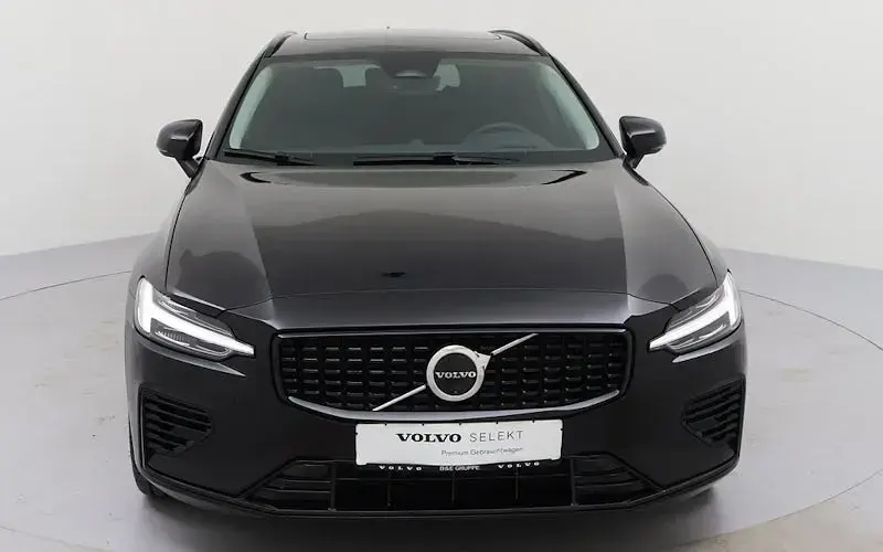 Gebraucht Volvo V60 Ultra 455 PS (334 kW) 2025 Schwarz Kombi