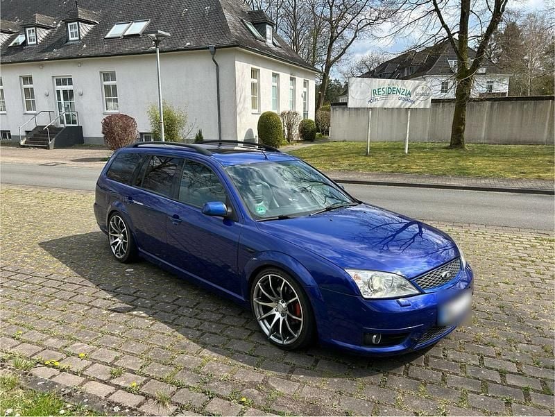 Gebraucht Ford Mondeo ST 226 PS (166 kW) 2003 Kombi