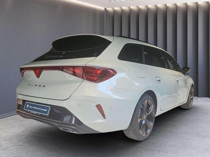 Gebraucht Cupra Leon 150 PS (110 kW) 2025 Taiga grey Kombi