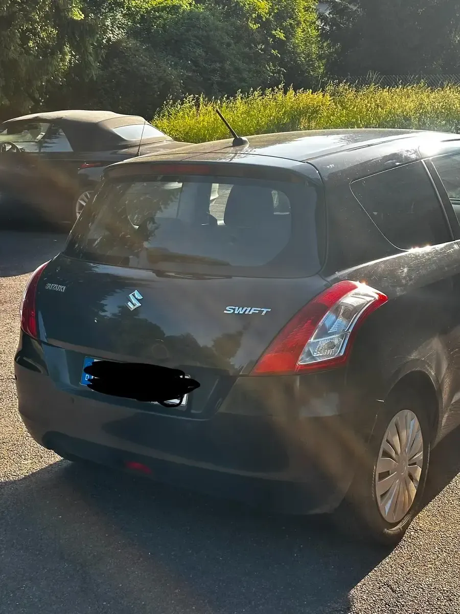 Gebraucht Suzuki Swift 75 PS (55 kW) 2013 Kleinwagen