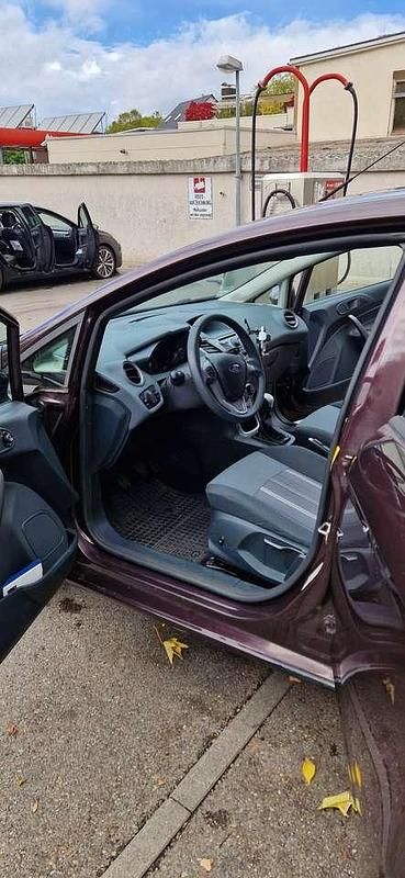 Gebraucht Ford Fiesta 82 PS (60 kW) 2009 Braun Kleinwagen