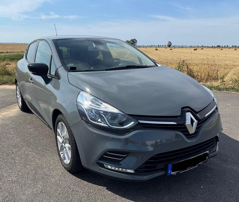 Grau Gebraucht 2019 Renault Clio IV LIMITED Kleinwagen | 8.200 € (Guter Preis) - Bild 1/4