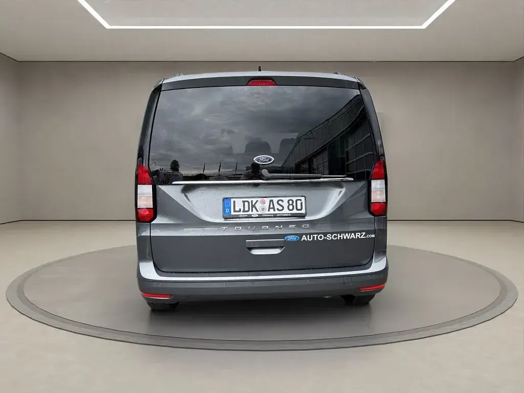 Gebraucht Ford Tourneo Connect Titanium 122 PS (89 kW) 2026 Grau Van / Kleinbus