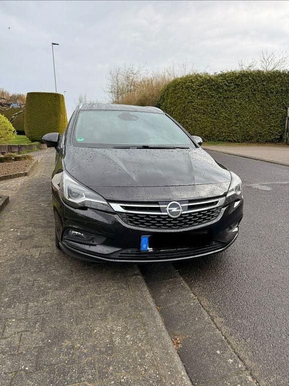 Gebraucht Opel Astra Ultimate 136 PS (100 kW) 2019 Schwarz Kombi