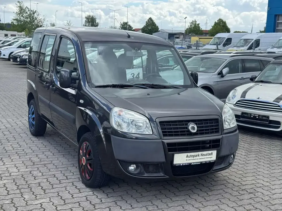 Occasion Fiat Doblò Dynamic 77 ch (56 kW) 2008 Gris Monospace