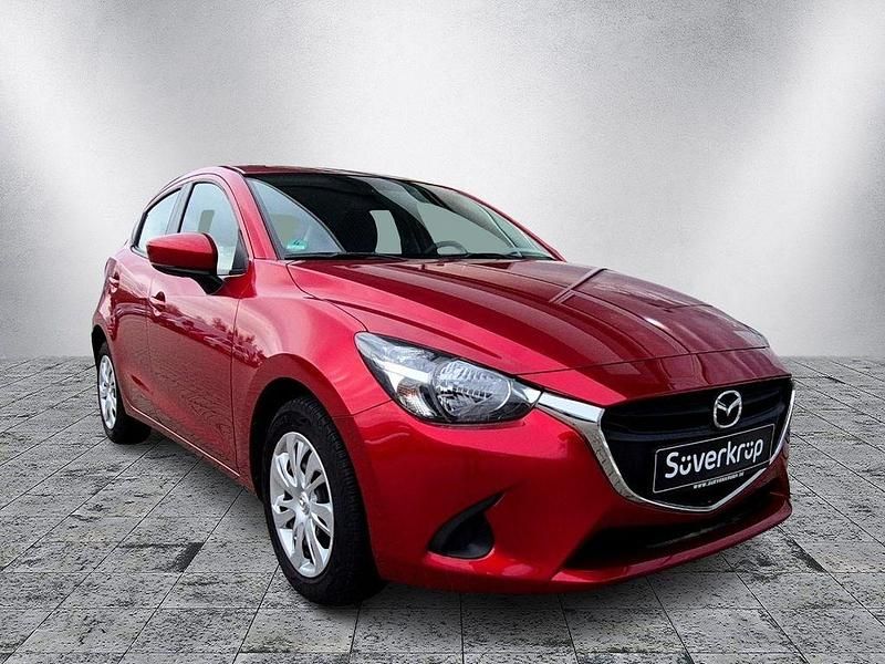 Gebraucht Mazda 2 Center-Line 75 PS (55 kW) 2019 Rot Limousine