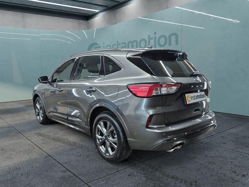 Gebraucht Ford Kuga ST-Line 150 PS (110 kW) 2024 Grau SUV
