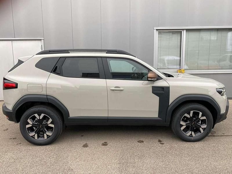 Gebraucht Dacia Duster Extreme 131 PS (96 kW) 2024 Beige SUV
