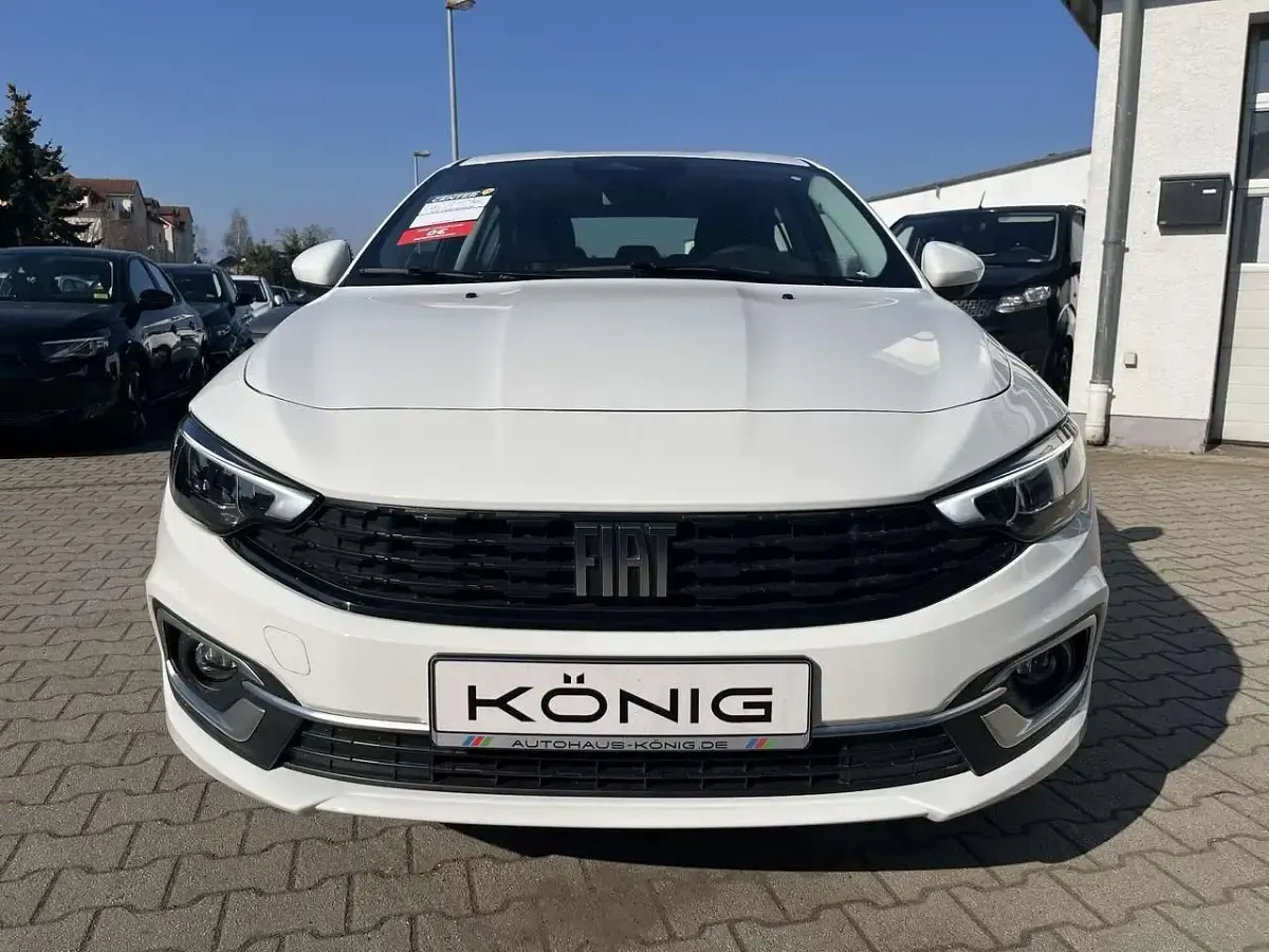 Gebraucht Fiat Tipo Urban 131 PS (96 kW) 2026 Gelato weiss Limousine