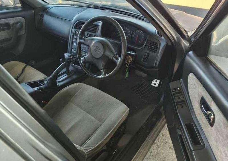 Gebraucht Nissan Skyline 140 PS (102 kW) 1996 Limousine