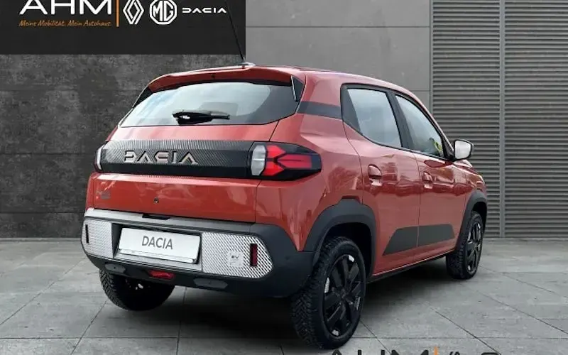 Nowe Dacia Spring Extreme 75 kW (102 KM) 2026 Czerwony Hatchback