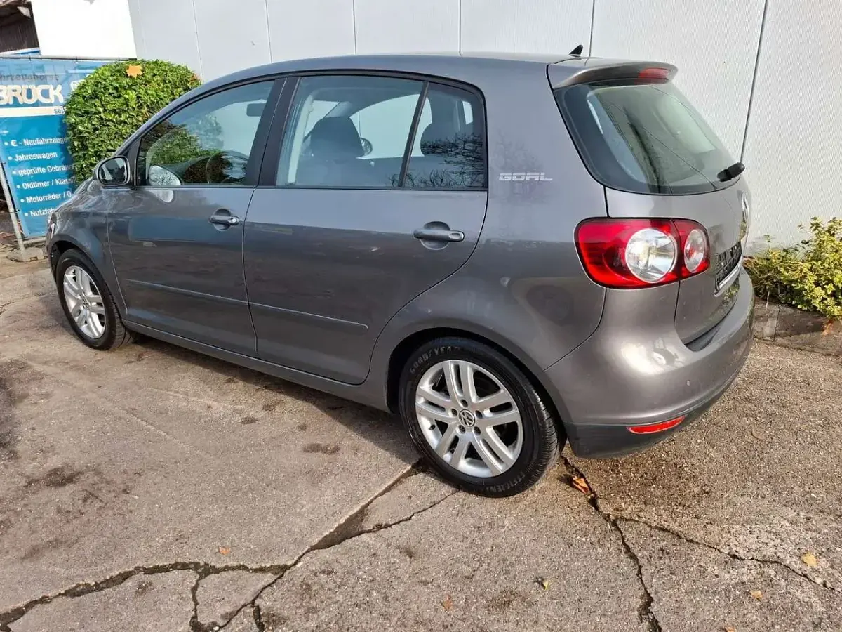 Gebraucht VW Golf VI Goal 105 PS (77 kW) 2008 Grau Kleinwagen