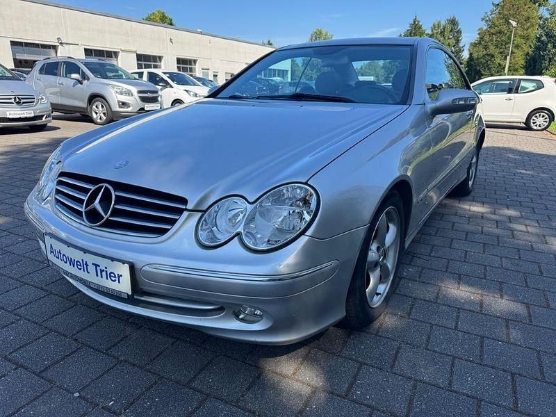 Silber Gebraucht 2003 Mercedes 200 Limousine | 1.990 € (Guter Preis) - Bild 1/4
