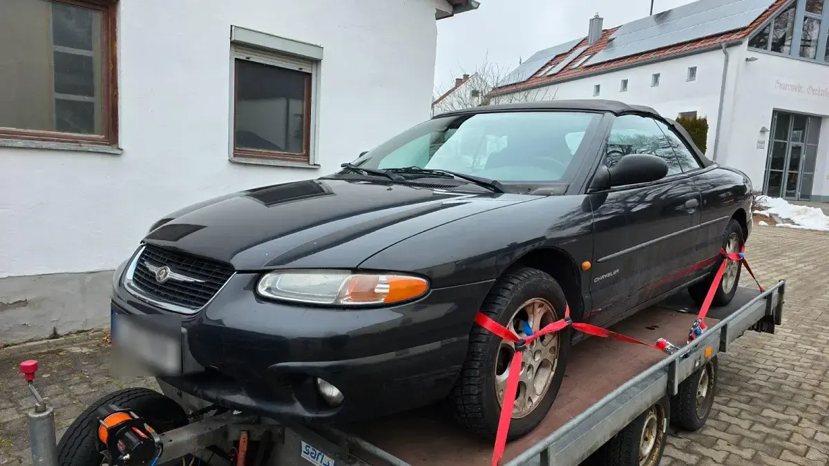 Gebraucht Chrysler Stratus 131 PS (96 kW) 1999 Schwarz Cabrio