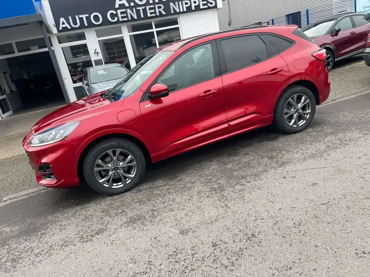 Brugt Ford Kuga ST-Line 152 HK (111 kW) 2022 Rød SUV