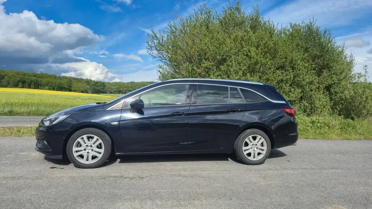 Gebraucht Opel Astra Ultimate 200 PS (147 kW) 2017 Blau Kombi