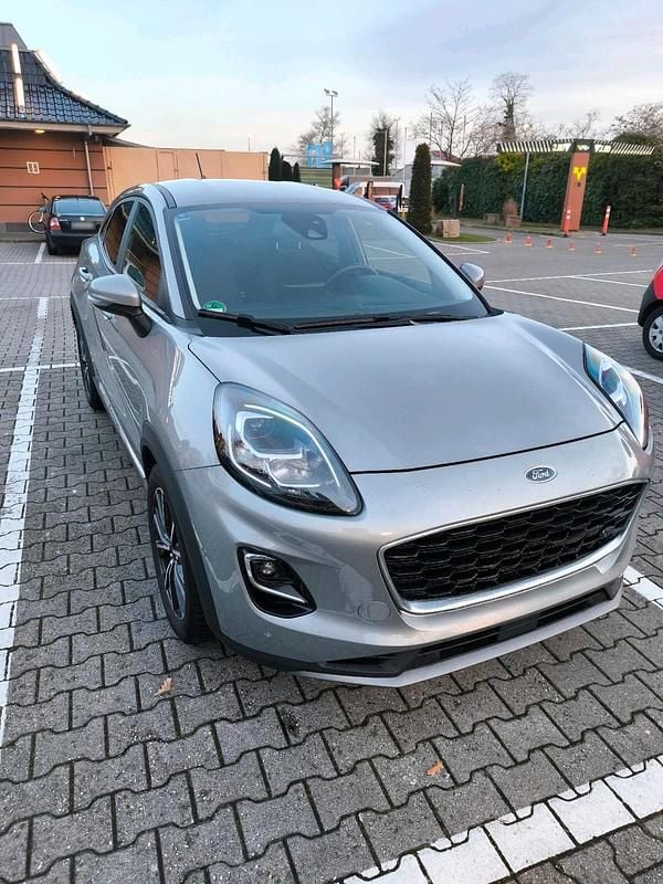Gebraucht Ford Puma Titanium 125 PS (91 kW) 2020 Grau SUV