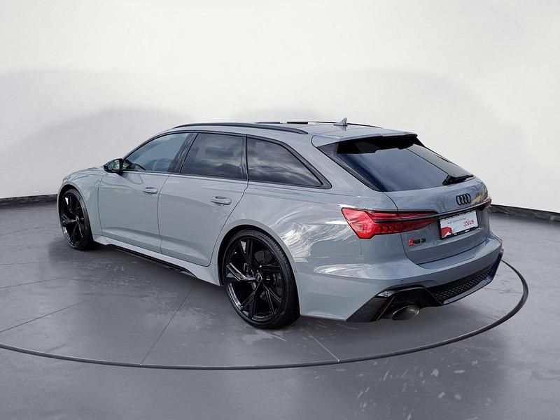 Gebraucht Audi RS6 Ambiente 600 PS (441 kW) 2021 Nardograu Kombi