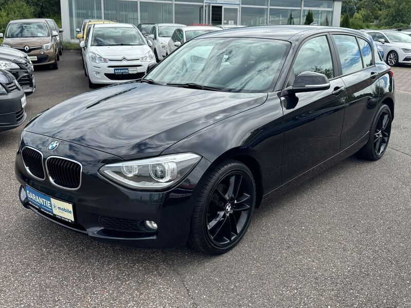 Schwarz Gebraucht 2013 BMW 116 Advantage Kleinwagen | 9.700 € (Teuer) - Bild 1/4