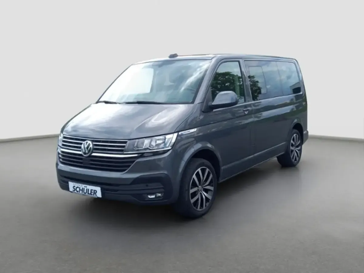 Gebraucht VW Multivan Comfortline 150 PS (110 kW) 2020 Grau (indiumgrau metallic) Van / Kleinbus