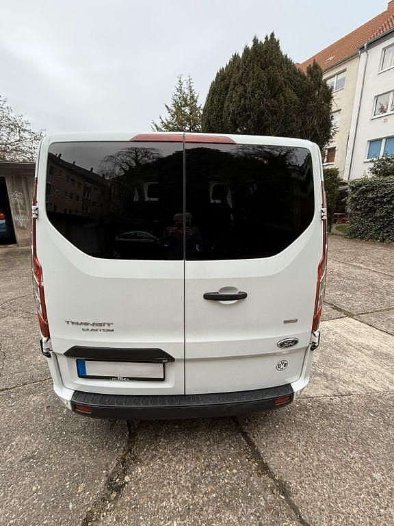Gebraucht Ford Transit Custom 136 PS (100 kW) 2018 Weiß Van / Kleinbus