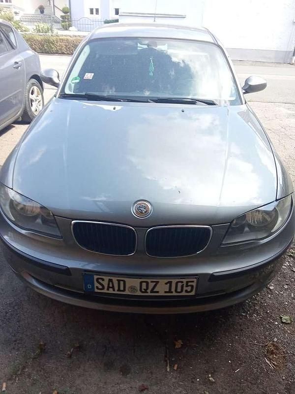 Gebraucht 2009 BMW 118 Kleinwagen | 2.500 € (Guter Preis) - Bild 1/4