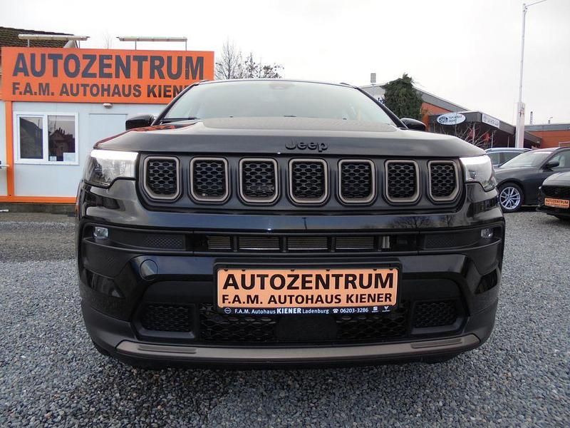 Gebraucht Jeep Compass 131 PS (96 kW) 2022 Schwarz SUV