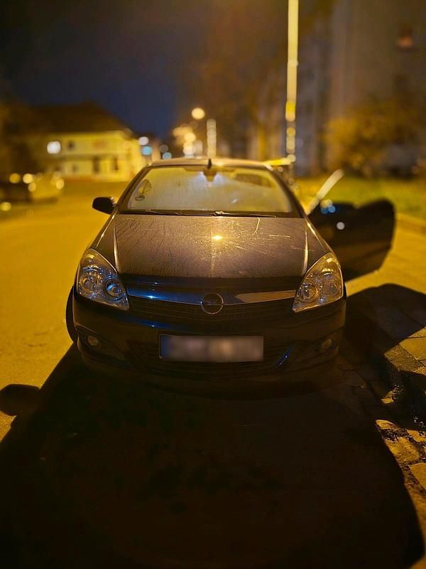 Gebraucht Opel Astra Cabriolet 140 PS (102 kW) 2007 Andere farben Cabrio