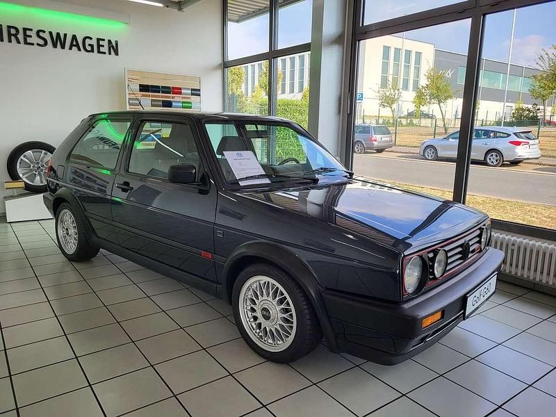 Gebraucht VW Golf II GTI 160 PS (117 kW) 1990 Royalblaumetallic Kleinwagen