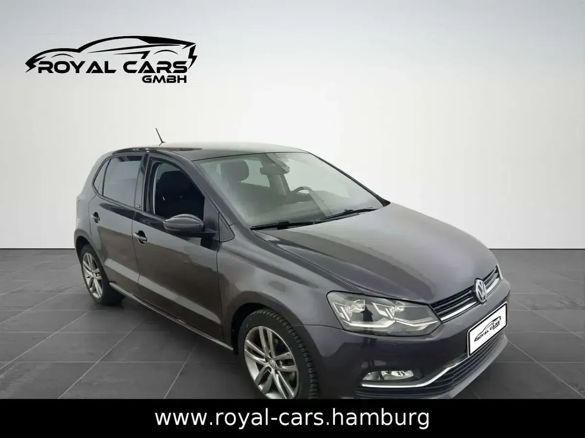 Gebraucht VW Polo Allstar 90 PS (66 kW) 2016 Kryptongrau Limousine