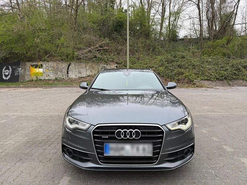 Gebraucht Audi A6 S-Line 204 PS (150 kW) 2012 Grau Kombi
